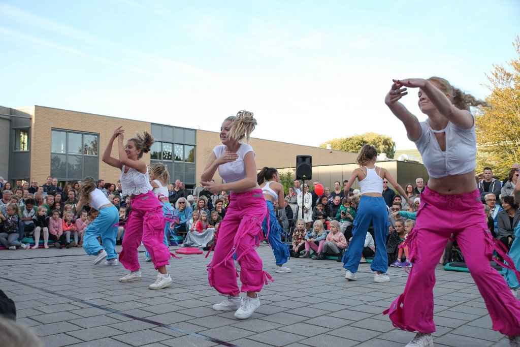 Schoolplein Festival B 420.jpg